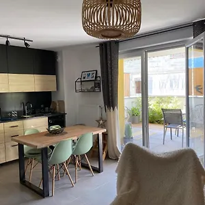 la-tintaine.hotels-rhonealpes.com/