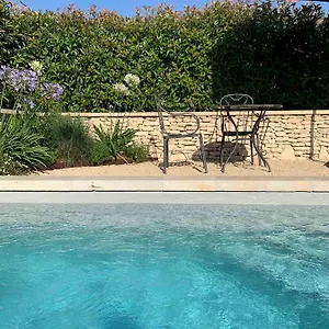 le-cabanon-de-livia-avec-piscine-privee.fr-provencehotel.com/